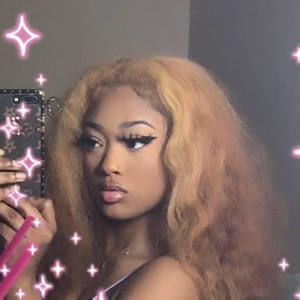 Meet your Posher, Nylie